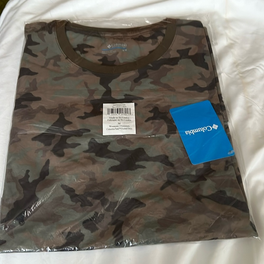 NWT Columbia camo dress size medium